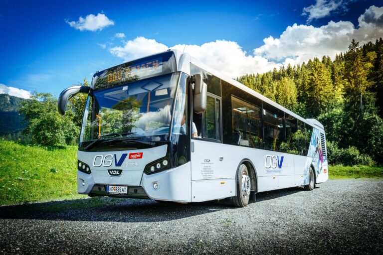2304-Bus-505